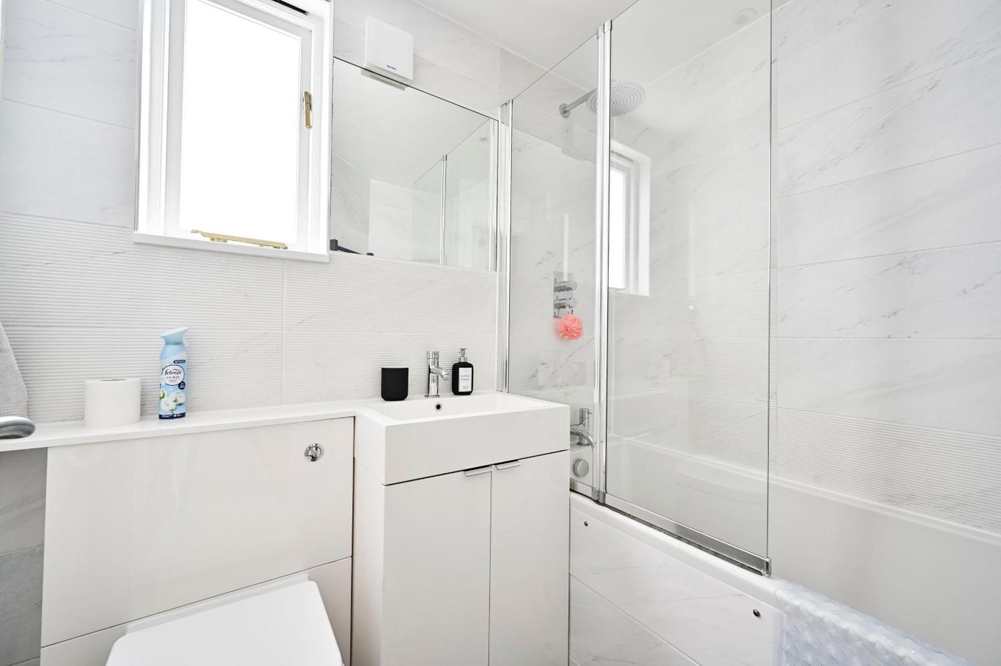 런던 New Chic 3-Bed Flat In Clapham 아파트 외부 사진