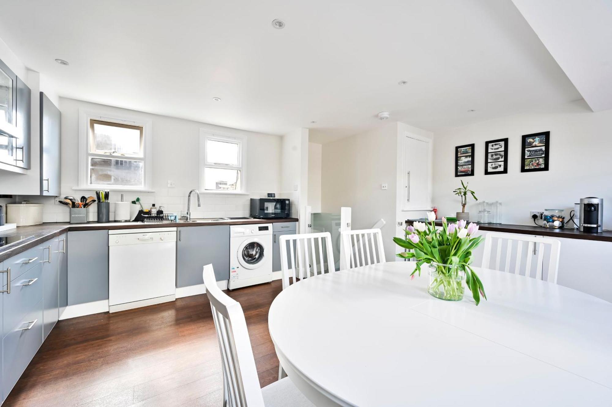 런던 New Chic 3-Bed Flat In Clapham 아파트 외부 사진